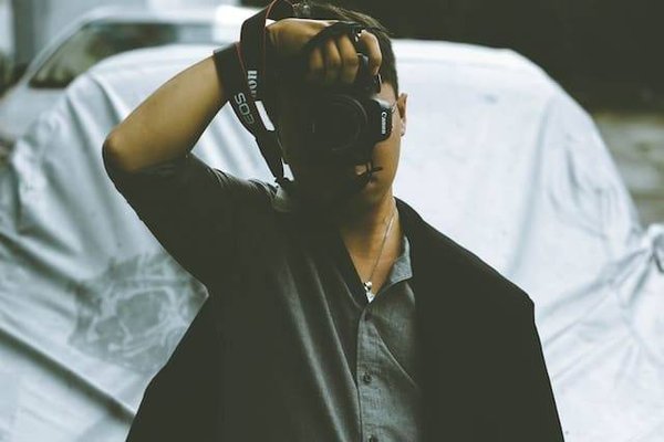 Les 10 Accessoires Indispensables Pour la Photographie